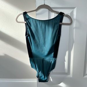 Eleve Leotard